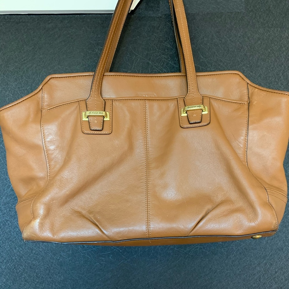 Coach Purse - Picture 3 of 7